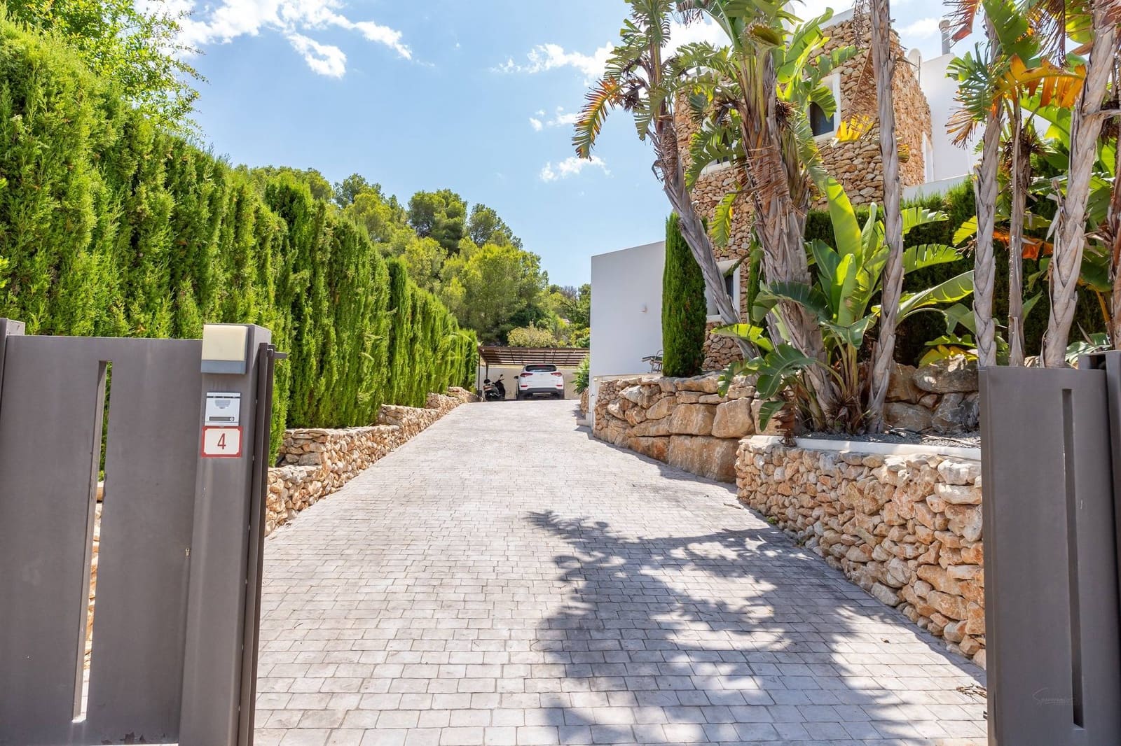3 sovrum Villa till salu i Javea / Xabia med pool garage - 1 350 000 € (Ref: 10027327)