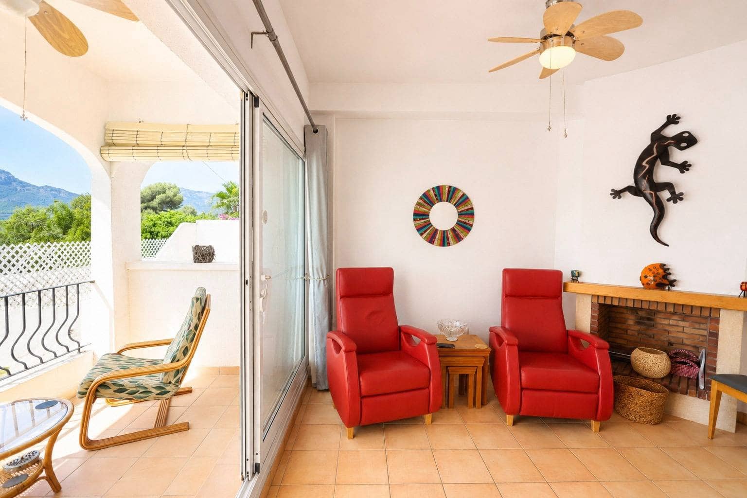 3 slaapkamer Rijtjeshuis te koop in Jalon / Xalo met zwembad - € 280.000 (Ref: 10041141)