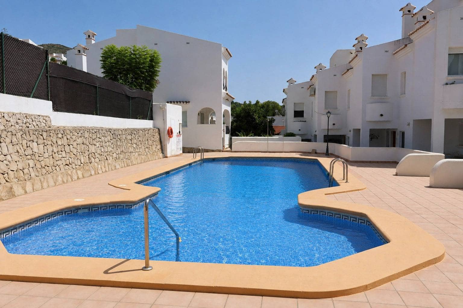 3 bedroom Terraced Villa for sale in Jalon / Xalo with pool - € 280,000 (Ref: 10041141)