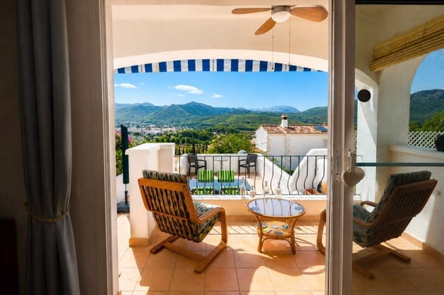 3 soveværelse Rækkehus til salg i Jalón / Xaló med swimmingpool - € 280.000 (Ref: 10041141)