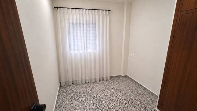 3 Zimmer Wohnung zu vermieten in Alcalalí / Alcanalí - 650 € (Ref: 10049271)