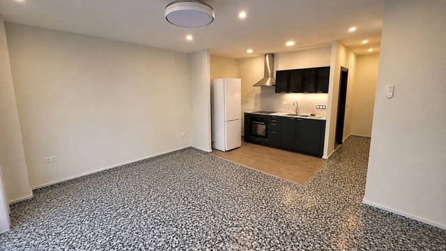 3 Zimmer Wohnung zu vermieten in Alcalalí / Alcanalí - 650 € (Ref: 10049271)