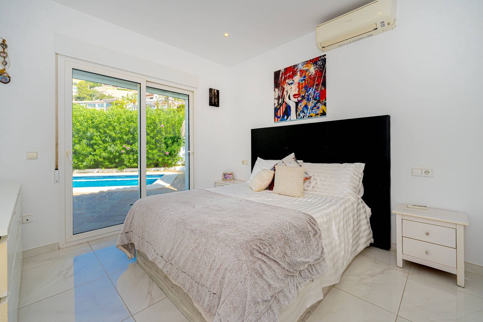 Chalet de 3 habitaciones en Javea / Xàbia en venta con piscina garaje - 1.125.000 € (Ref: 10067935)