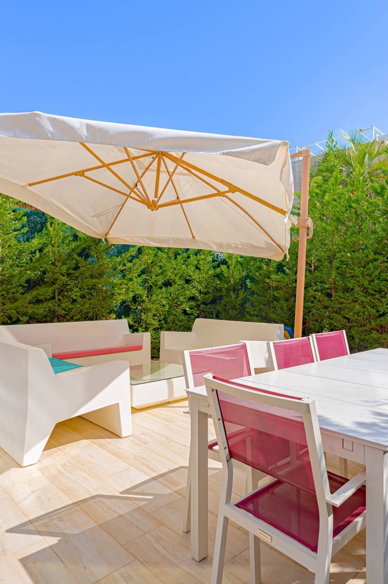 3 sypialnia Dom szeregowy na sprzedaż w Denia z basenem garażem - 585 000 € (Ref: 10102613)
