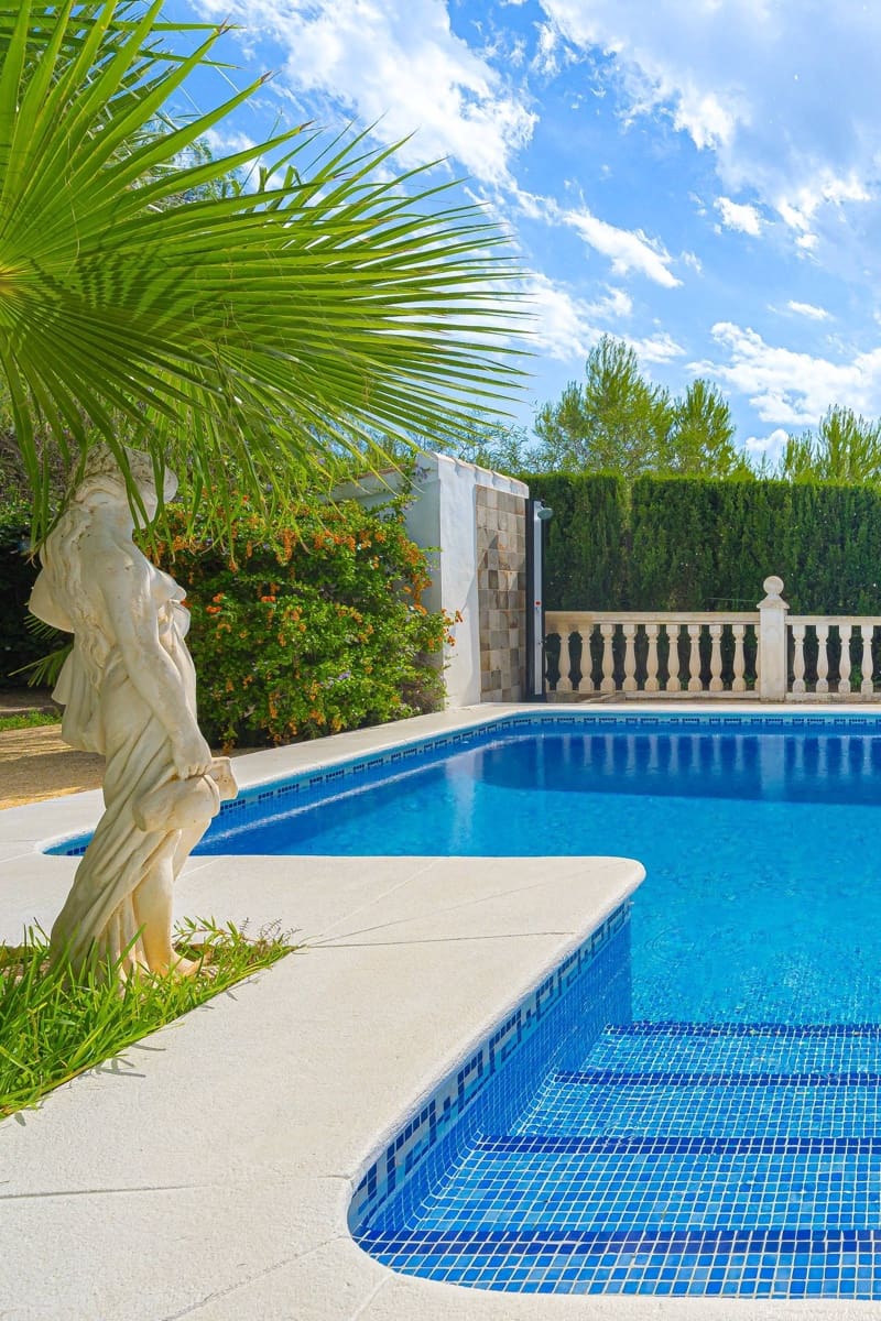 3 chambre Villa/Maison à vendre à Javea / Xabia avec piscine - 750 000 € (Ref: 10147124)