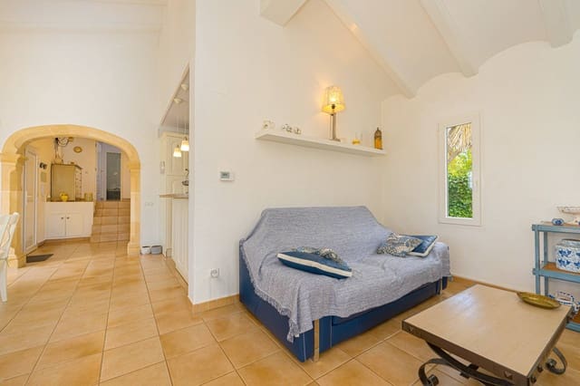 3 chambre Villa/Maison à vendre à Javea / Xàbia avec piscine - 750 000 € (Ref: 10147124)