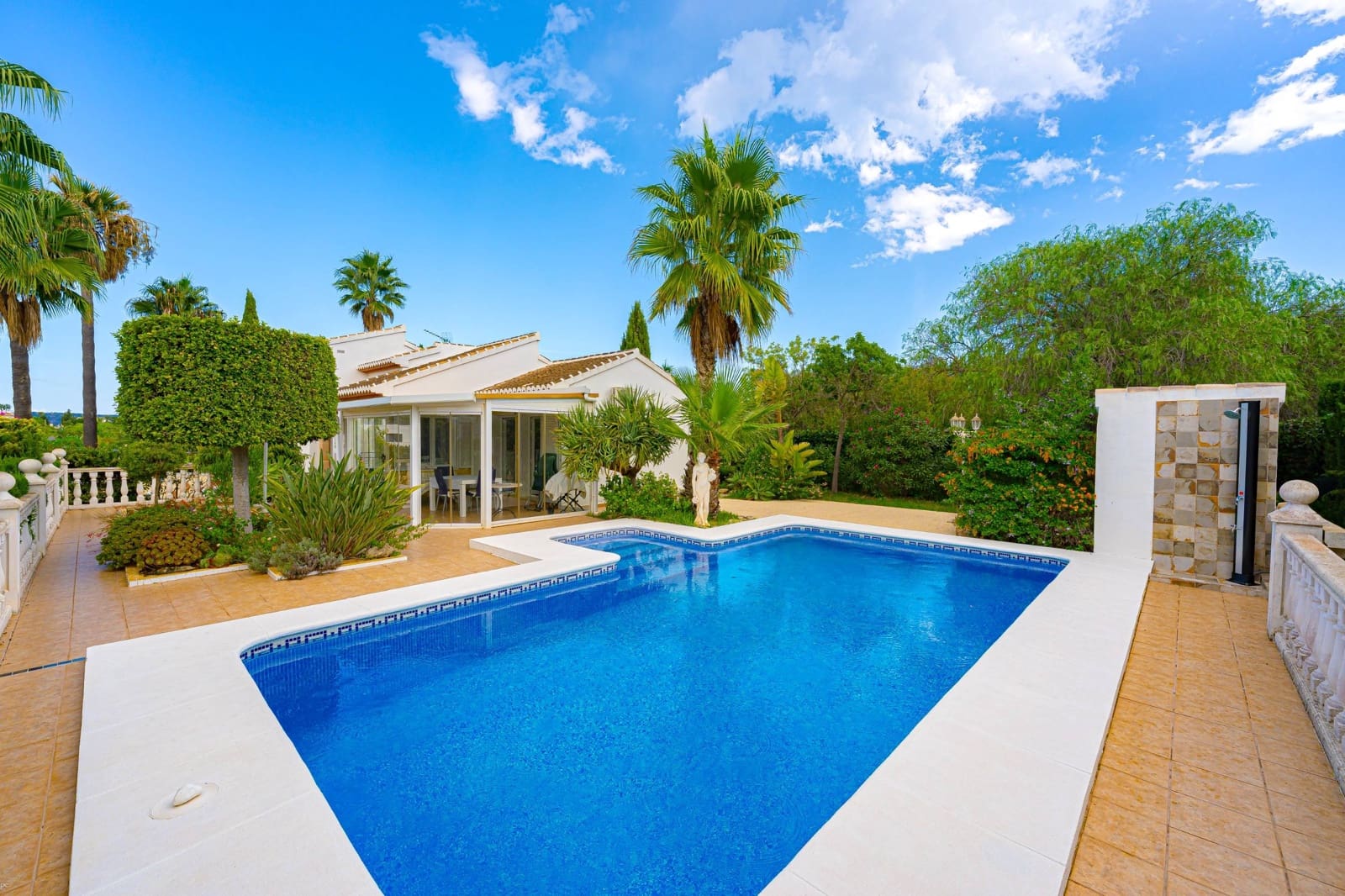 3 chambre Villa/Maison à vendre à Javea / Xabia avec piscine - 750 000 € (Ref: 10147124)