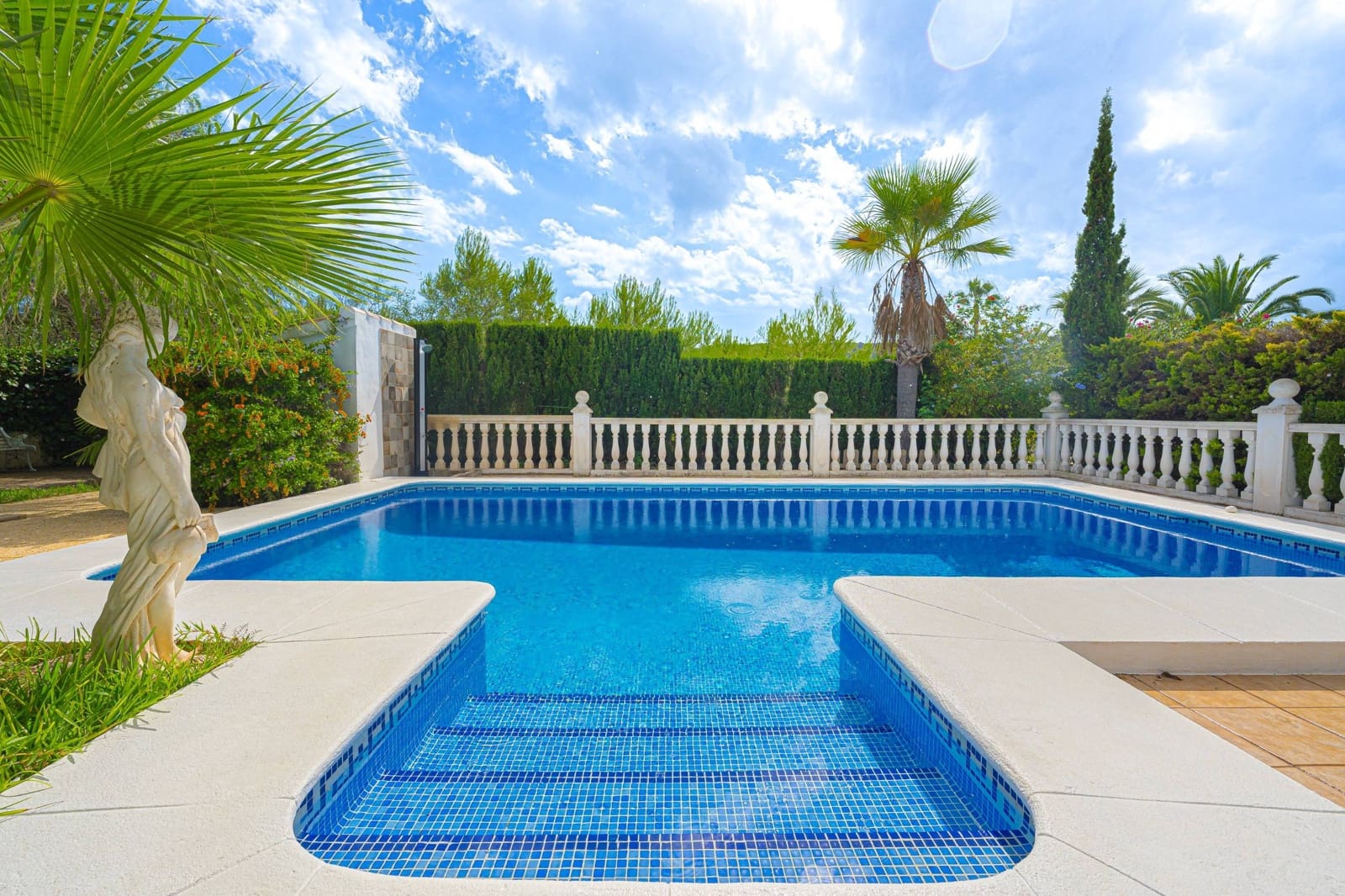 3 chambre Villa/Maison à vendre à Javea / Xabia avec piscine - 750 000 € (Ref: 10147124)