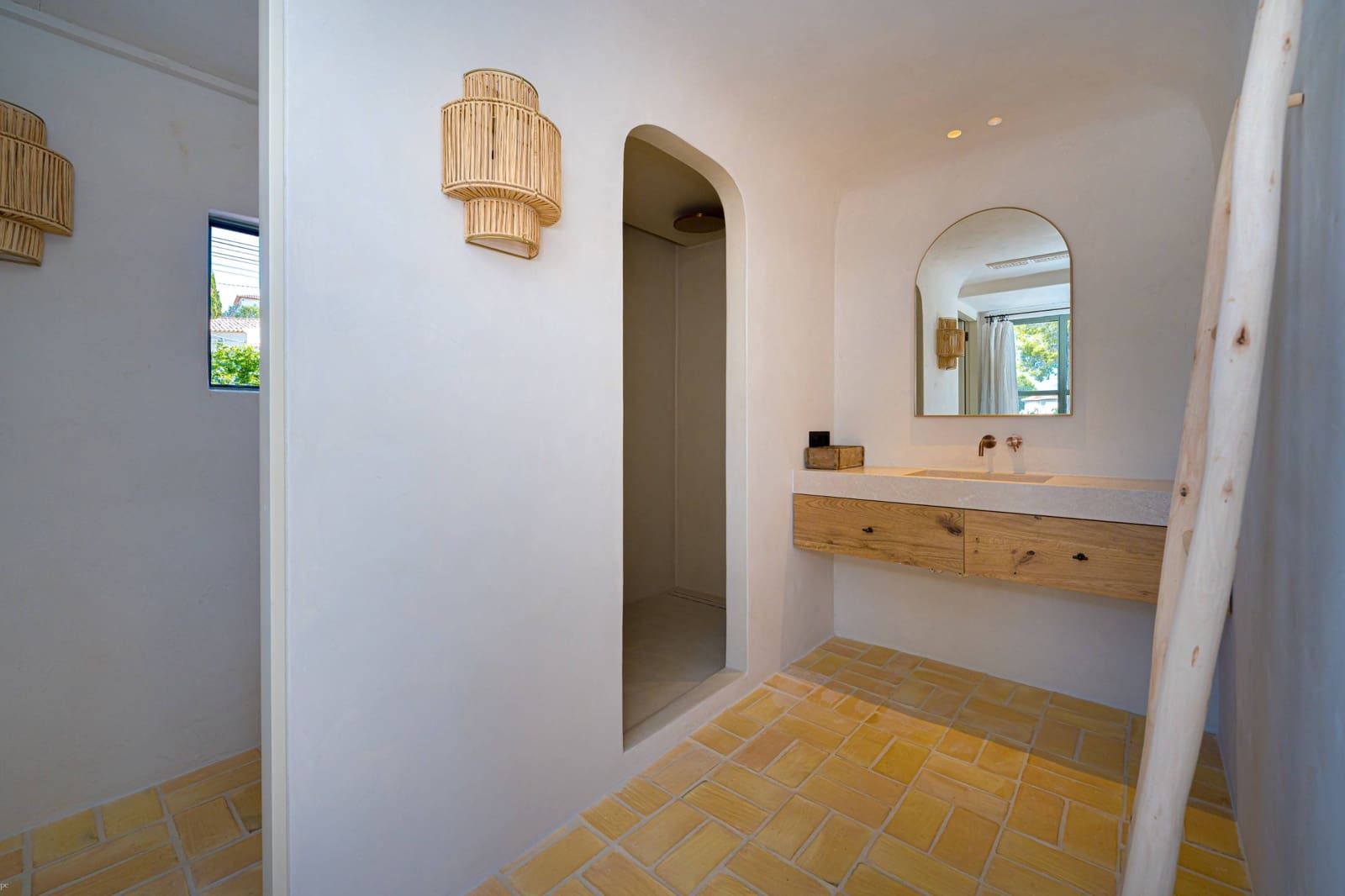 4 bedroom Villa for sale in Javea / Xabia with pool - € 2,300,000 (Ref: 10157911)