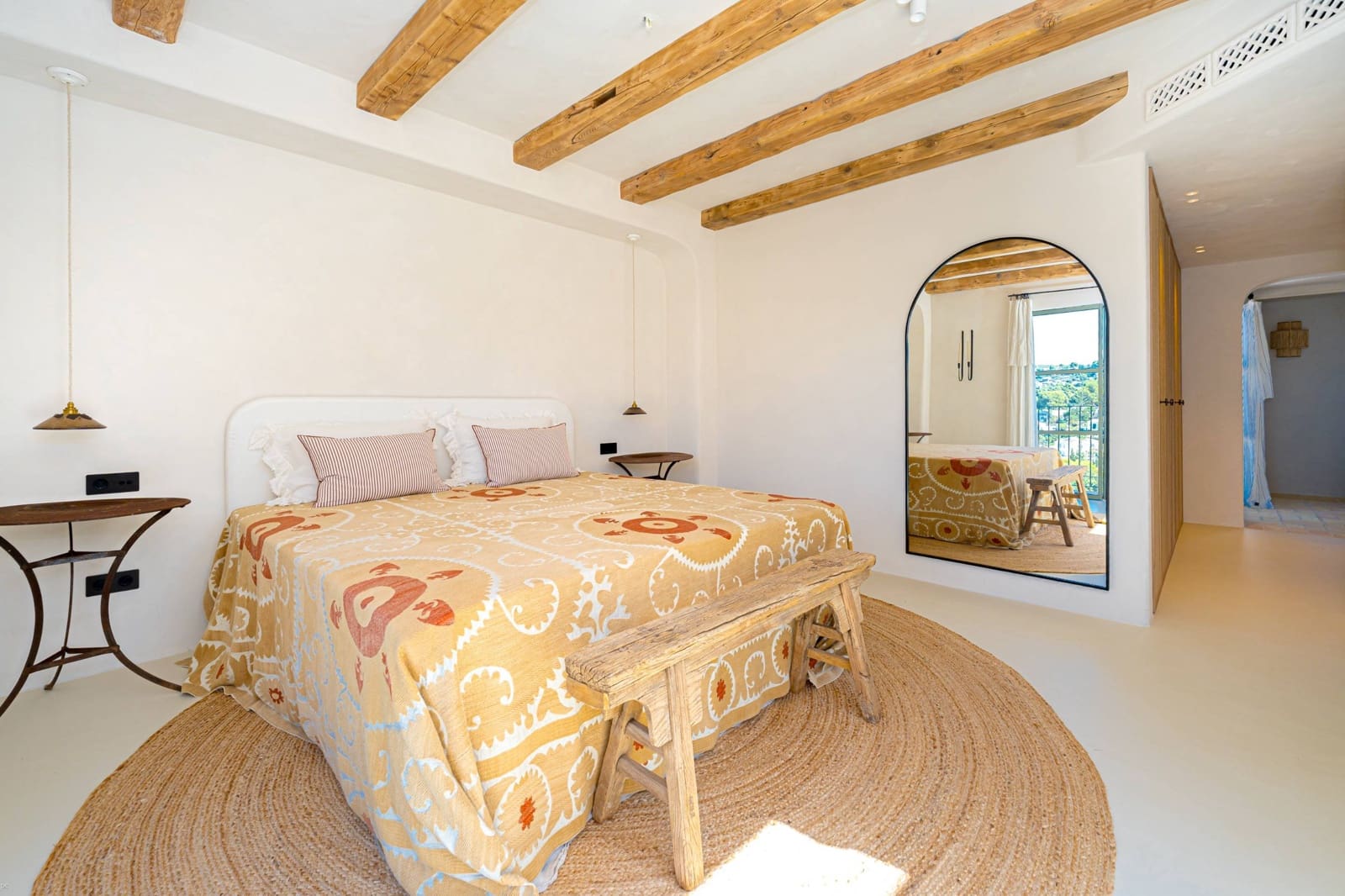 4 bedroom Villa for sale in Javea / Xabia with pool - € 2,300,000 (Ref: 10157911)