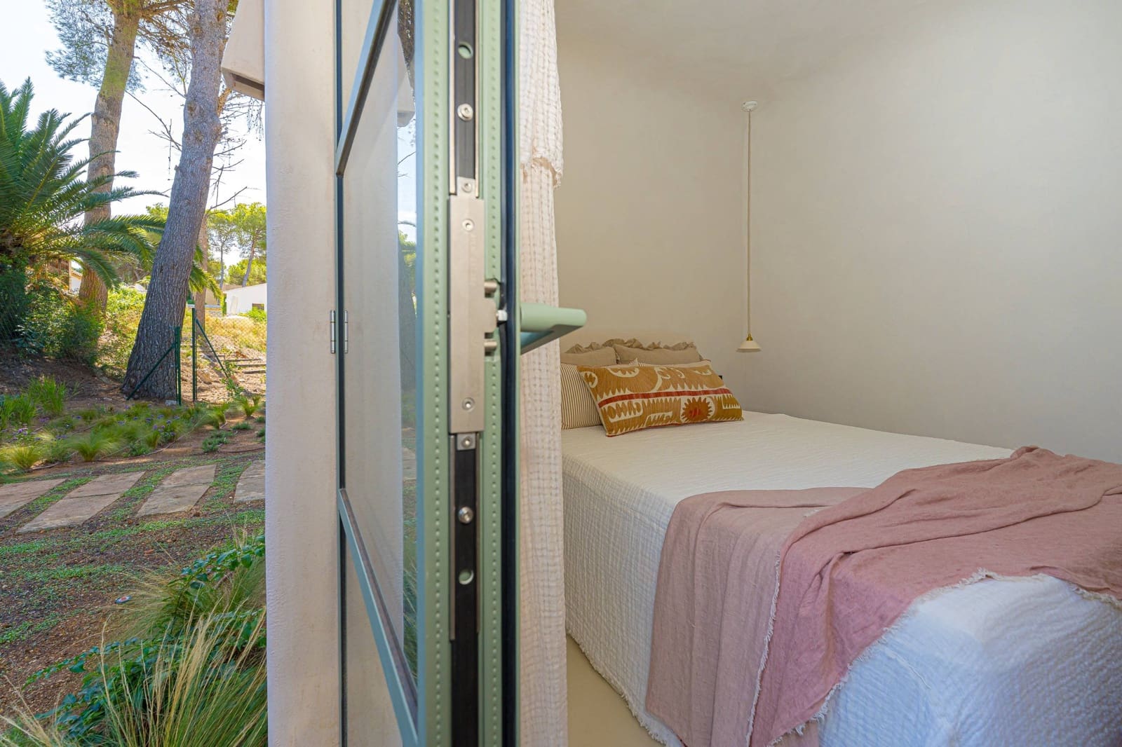 4 bedroom Villa for sale in Javea / Xabia with pool - € 2,300,000 (Ref: 10157911)