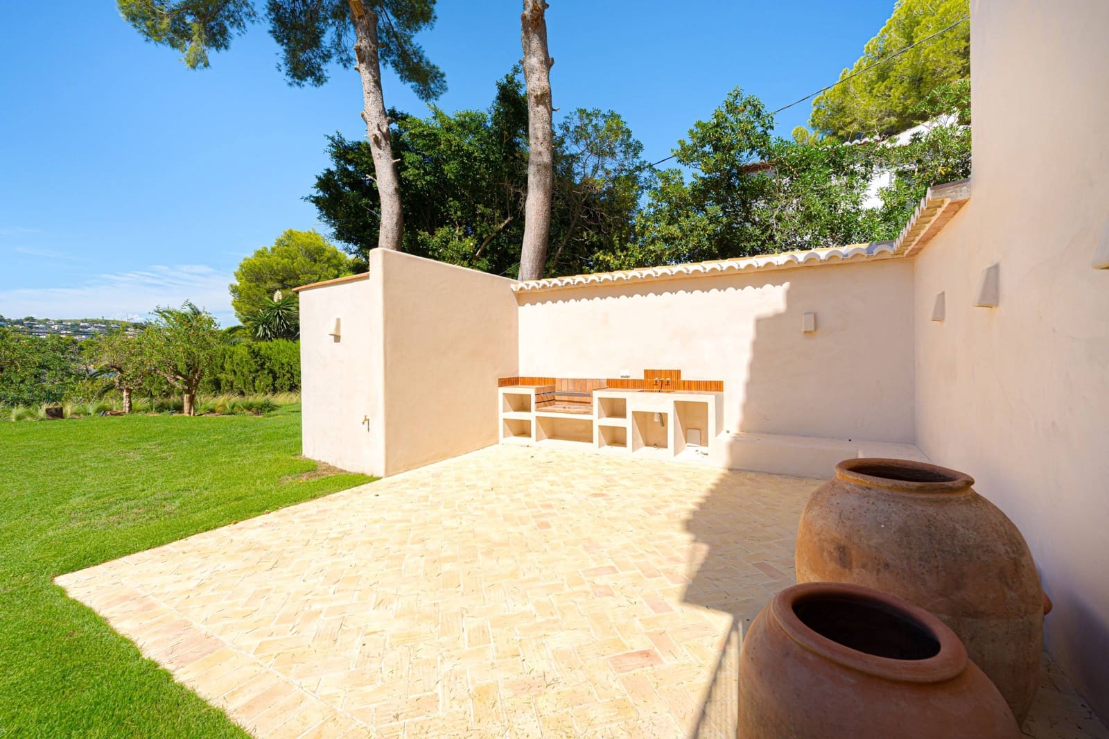 4 bedroom Villa for sale in Javea / Xabia with pool - € 2,300,000 (Ref: 10157911)