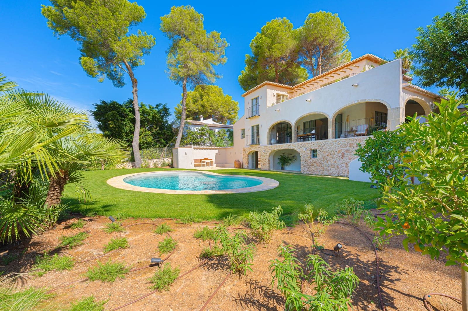 4 bedroom Villa for sale in Javea / Xabia with pool - € 2,300,000 (Ref: 10157911)