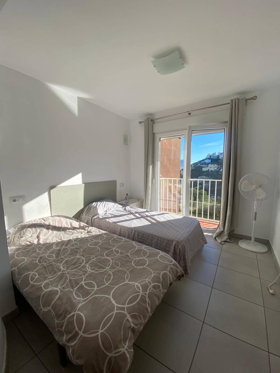 2 soverom Rekkehus til salgs i Monte Solana med svømmebasseng garasje - € 275 000 (Ref: 10177162)