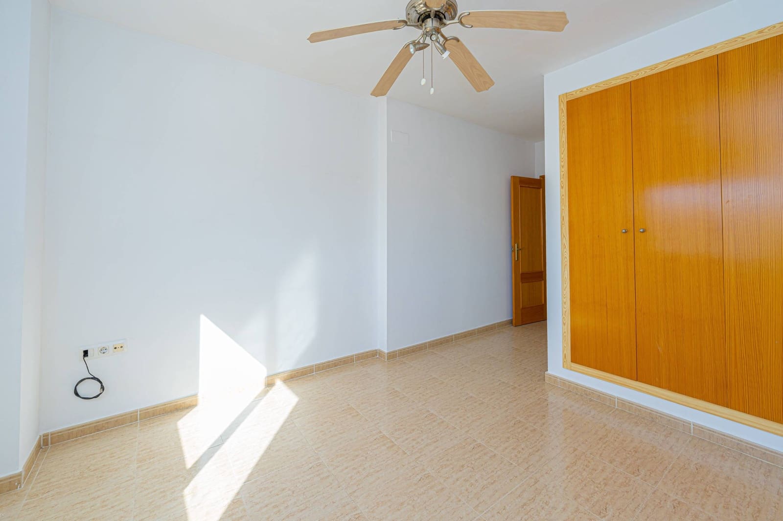Chalet de 2 habitaciones en Benitachell / Benitatxell en venta con piscina garaje - 325.000 € (Ref: 10183132)