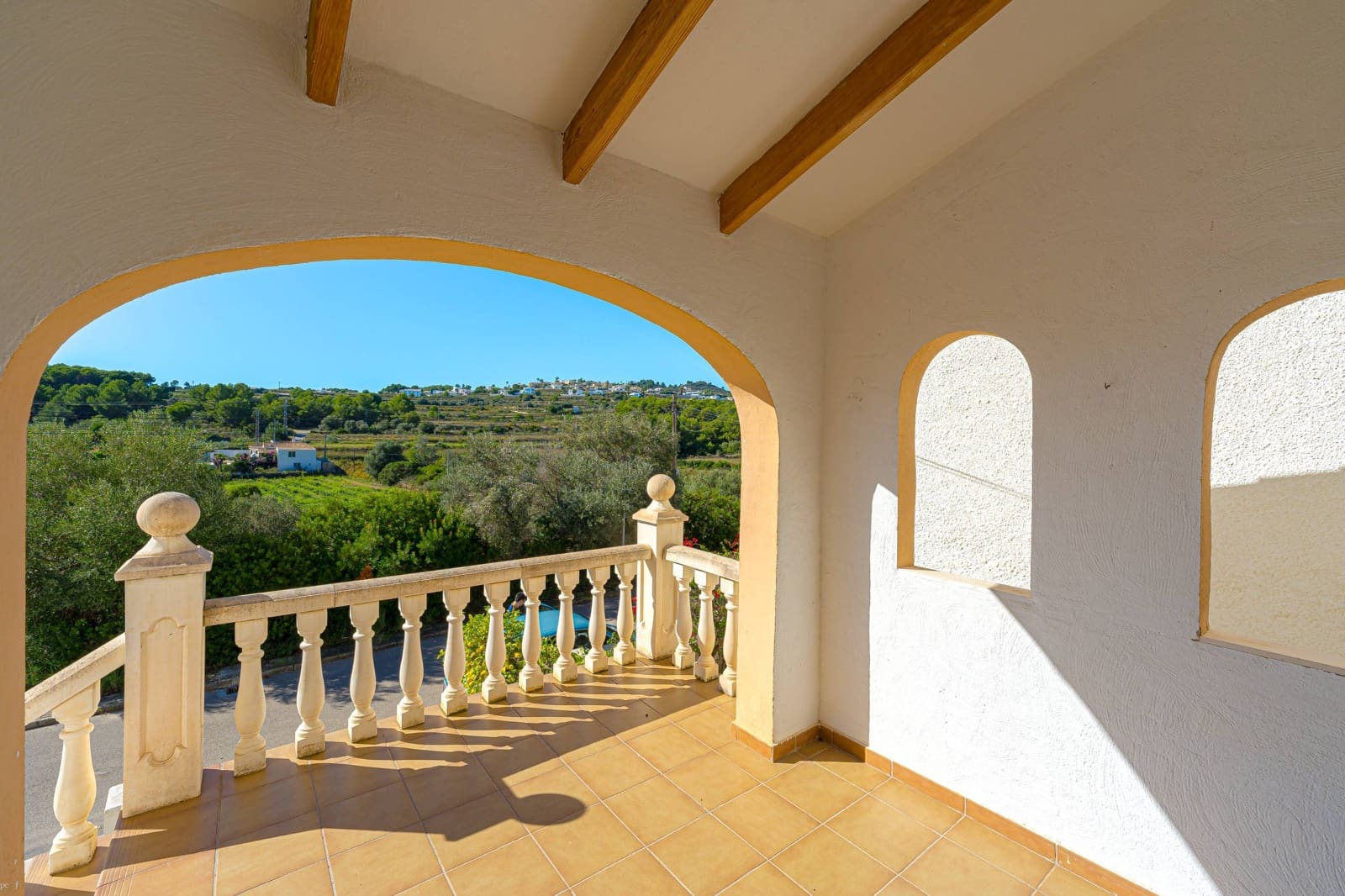 Chalet de 2 habitaciones en Benitachell / Benitatxell en venta con piscina garaje - 325.000 € (Ref: 10183132)