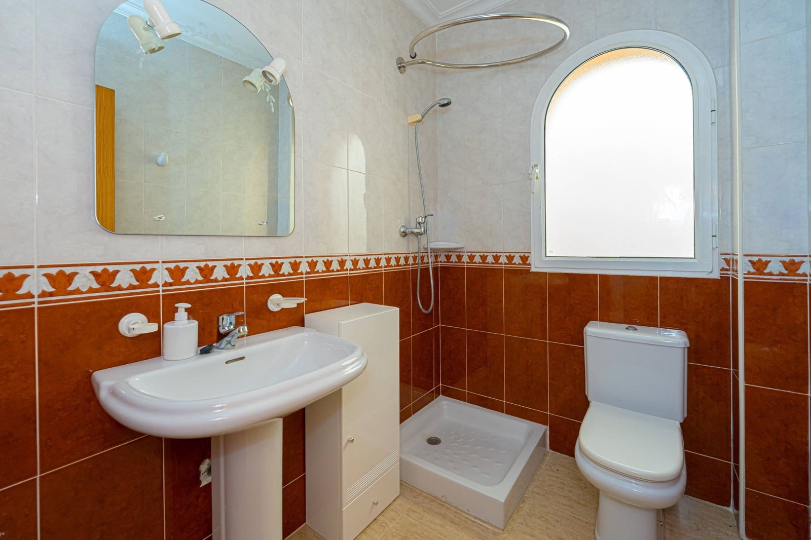 Chalet de 2 habitaciones en Benitachell / Benitatxell en venta con piscina garaje - 325.000 € (Ref: 10183132)