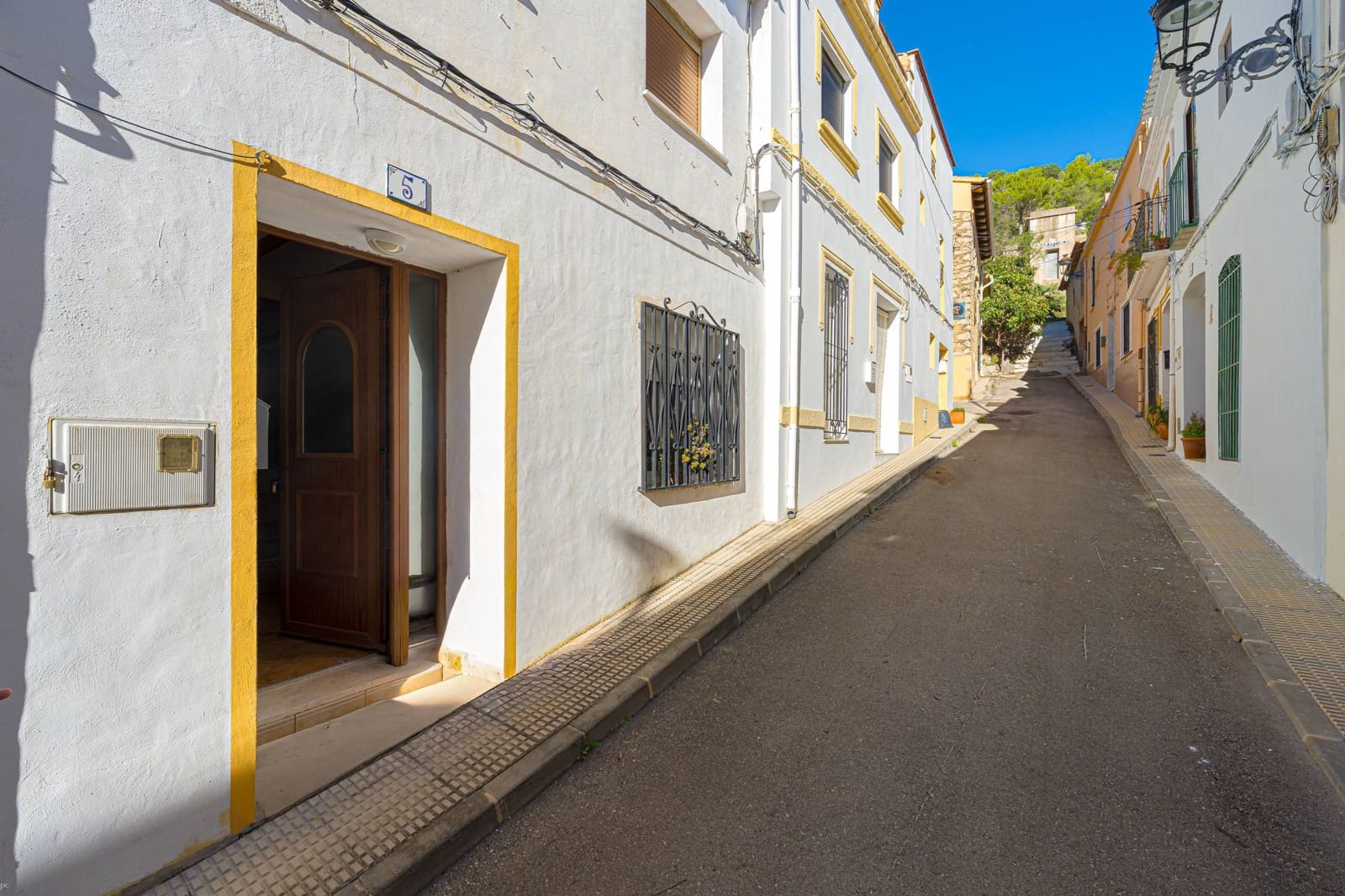 3 soverom Rekkehus til salgs i Llosa de Camacho - € 210 000 (Ref: 10183133)