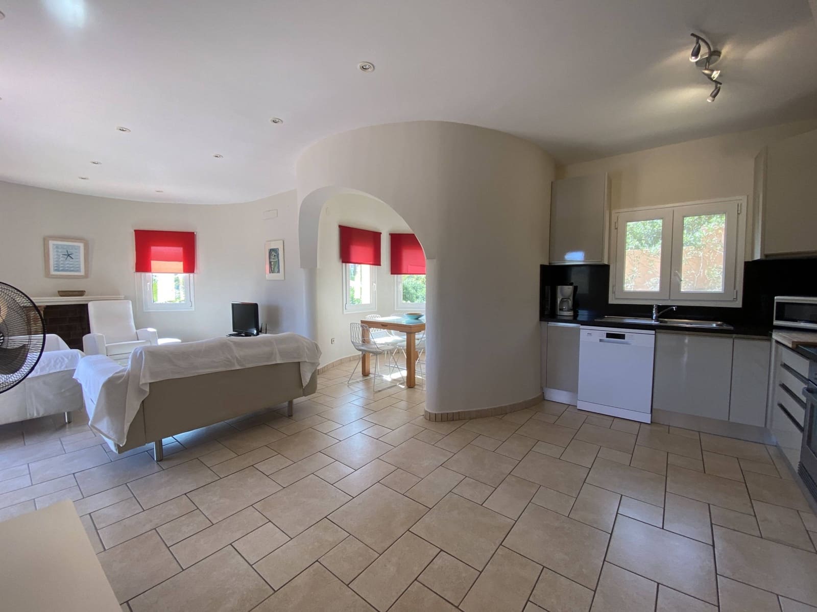 3 soveværelse Villa til salg i Javea / Xabia med swimmingpool - € 750.000 (Ref: 3170133)