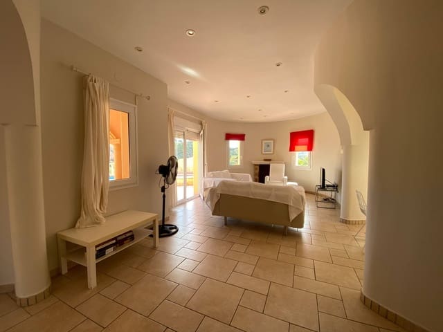 3 chambre Villa/Maison à vendre à Cap Martí - El Tossalet - Pinomar, Javea / Xàbia avec piscine - 750 000 € (Ref: 3170133)