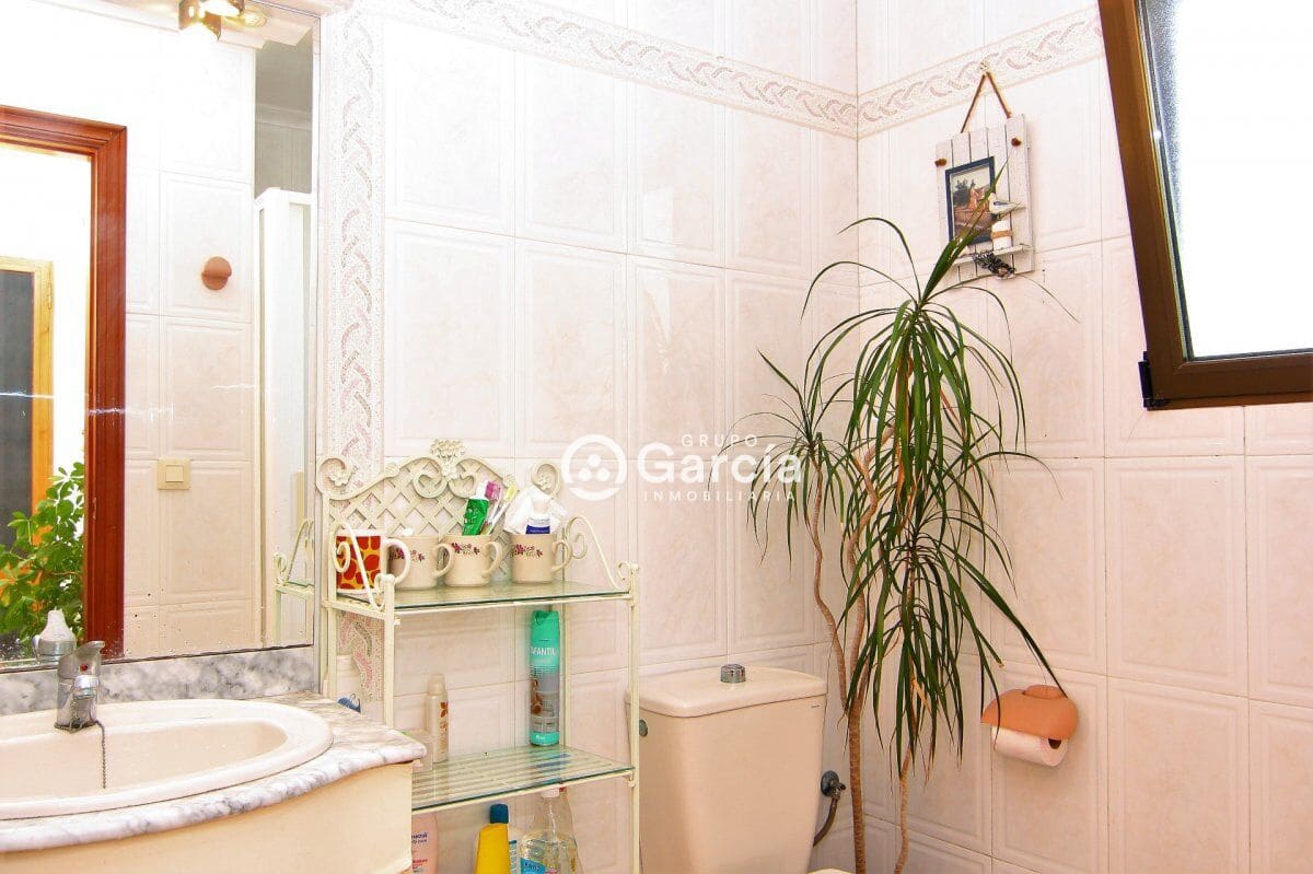 8 sypialnia Willa na sprzedaż w Pedreguer z basenem - 585 000 € (Ref: 4029246)