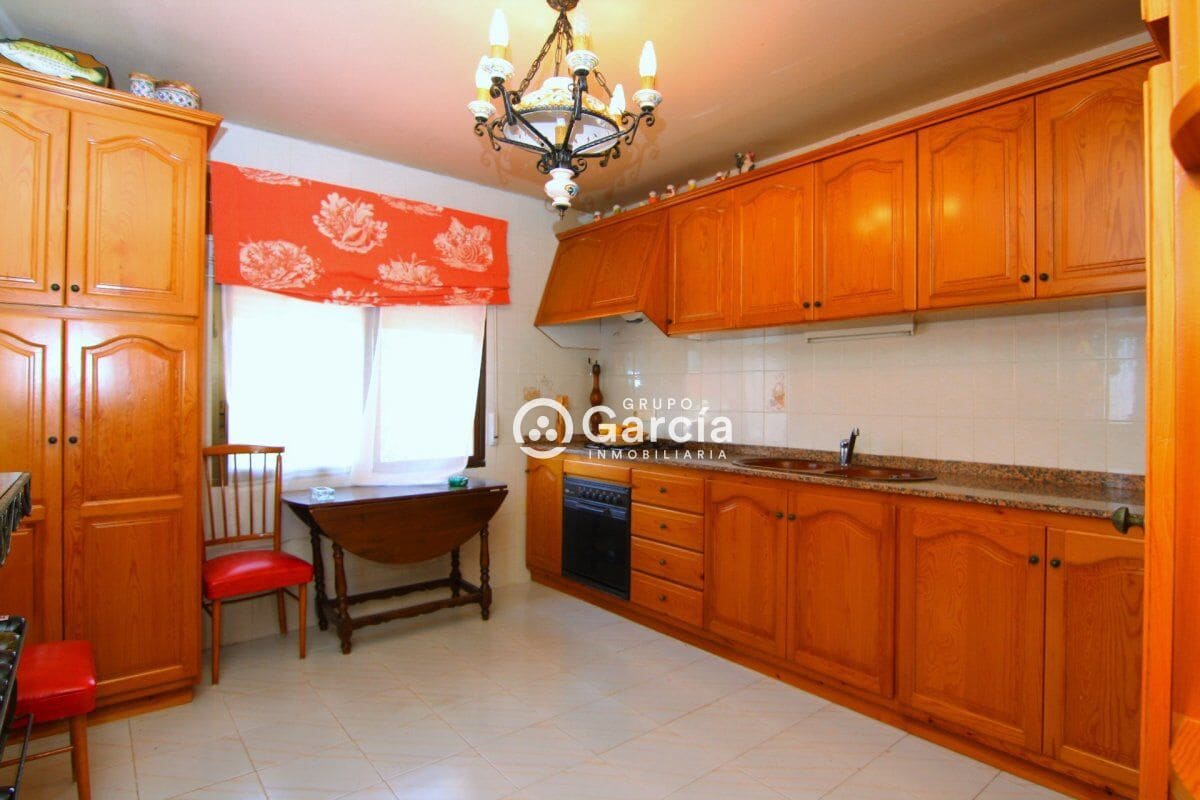 8 sypialnia Willa na sprzedaż w Pedreguer z basenem - 585 000 € (Ref: 4029246)