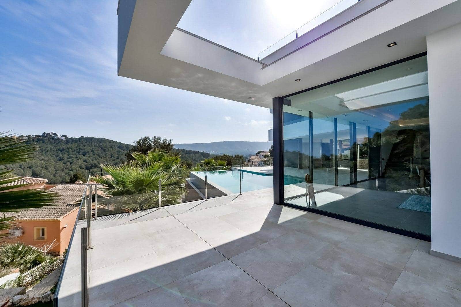 3 slaapkamer Villa te koop in Javea / Xabia met zwembad garage - € 1.620.000 (Ref: 4530699)
