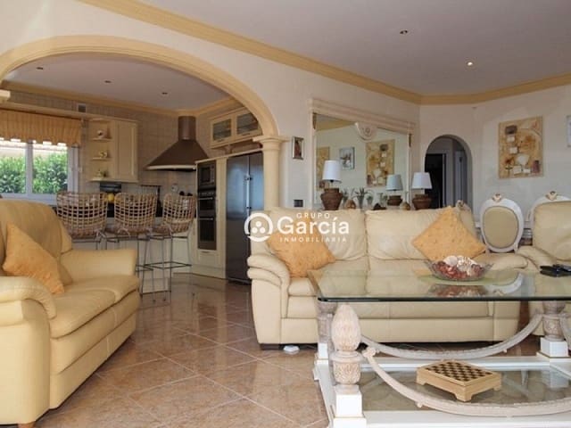 4 sypialnia Willa na sprzedaż w Moraira, Teulada-Moraira z basenem garażem - 1 550 000 € (Ref: 4914789)