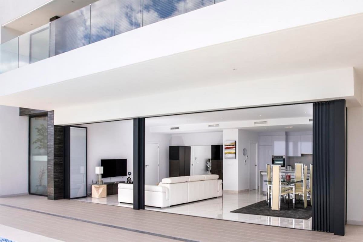 4 soveværelse Villa til salg i Monte Solana med swimmingpool - € 699.000 (Ref: 4967063)