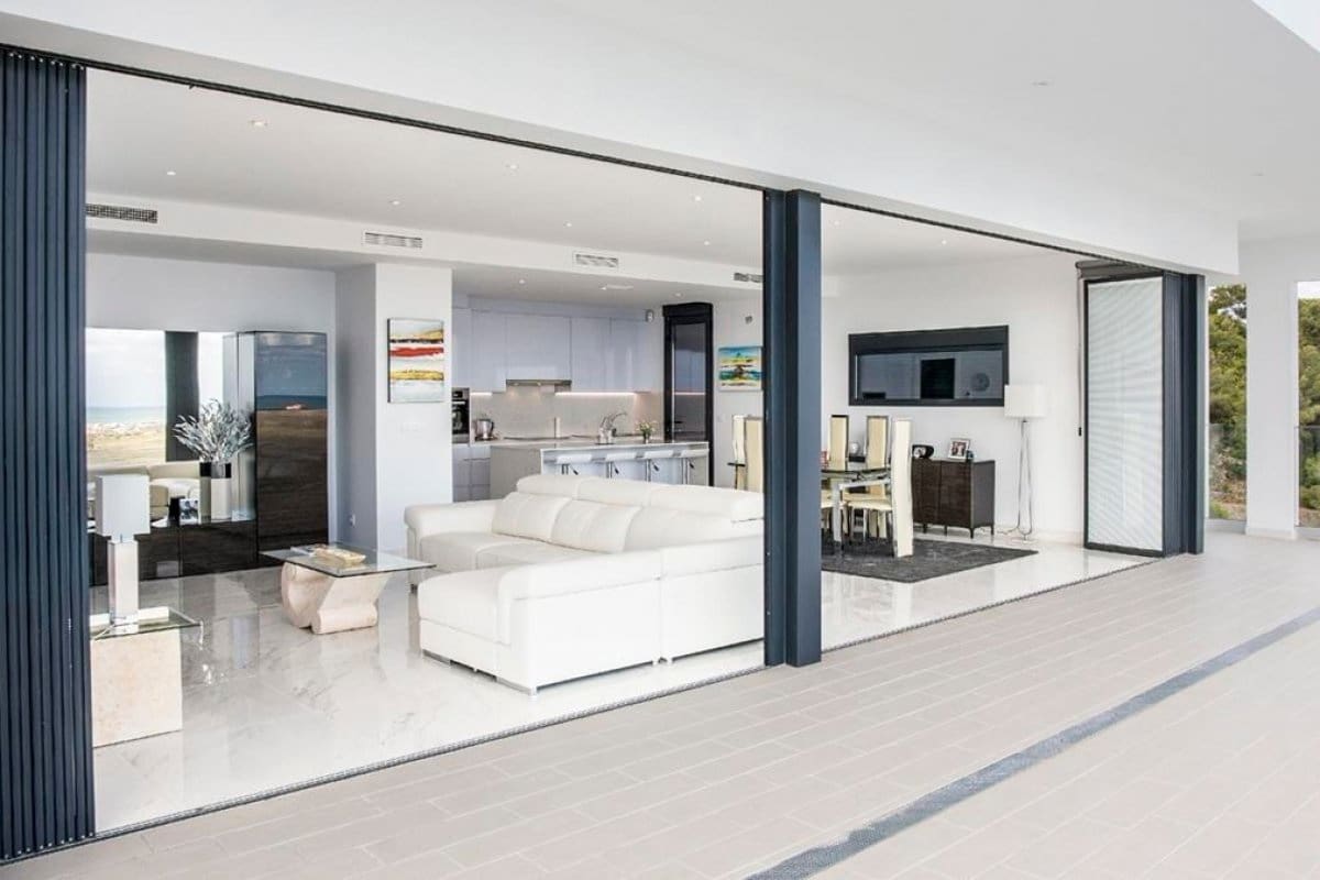 4 soveværelse Villa til salg i Monte Solana med swimmingpool - € 699.000 (Ref: 4967063)