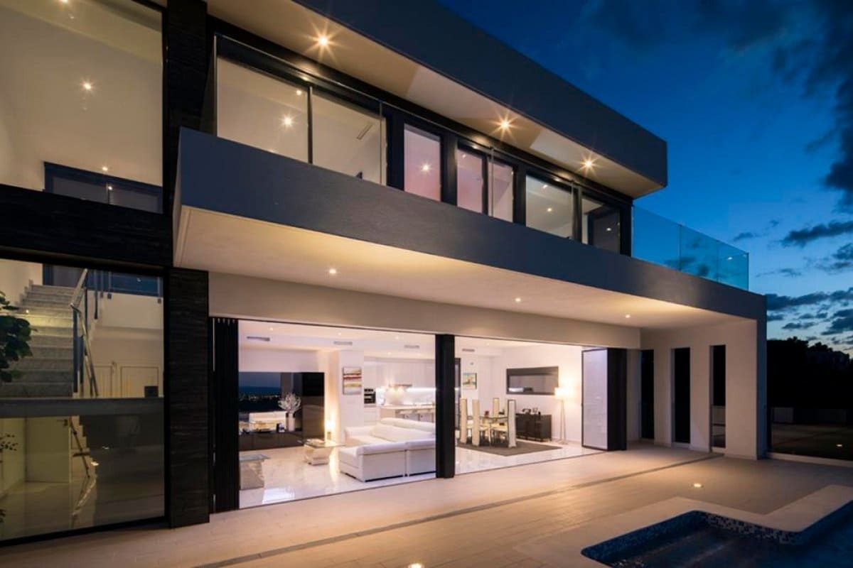 4 soveværelse Villa til salg i Monte Solana med swimmingpool - € 699.000 (Ref: 4967063)