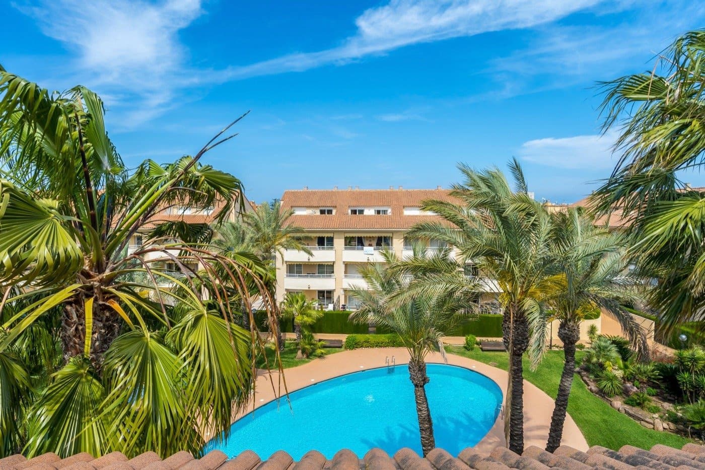 3 soveværelse Lejlighed til leje i Arenal med swimmingpool - € 1.800 (Ref: 5573366)