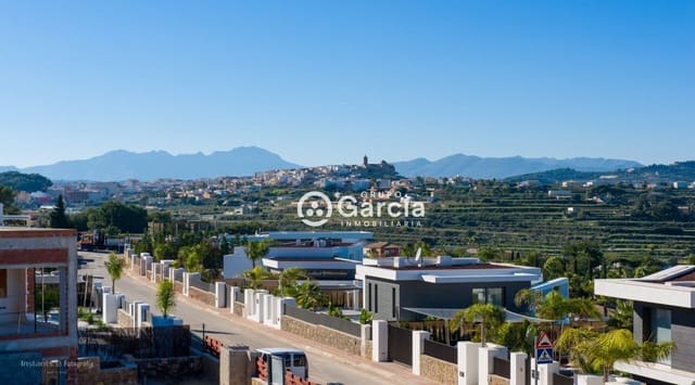 4 Zimmer Villa zu verkaufen in Cap Martí - El Tossalet - Pinomar, Javea / Xàbia mit Pool - 1.130.000 € (Ref: 6919944)