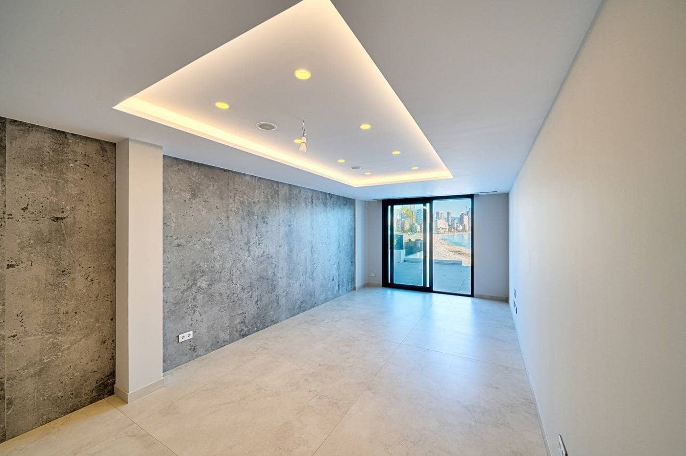 3 quarto Apartamento para venda em Benidorm com piscina garagem - 1 650 000 € (Ref: 6995355)