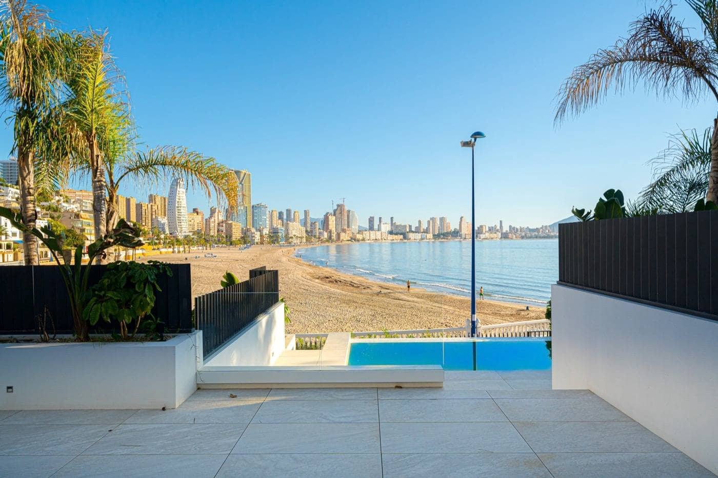 3 quarto Apartamento para venda em Benidorm com piscina garagem - 1 650 000 € (Ref: 6995355)