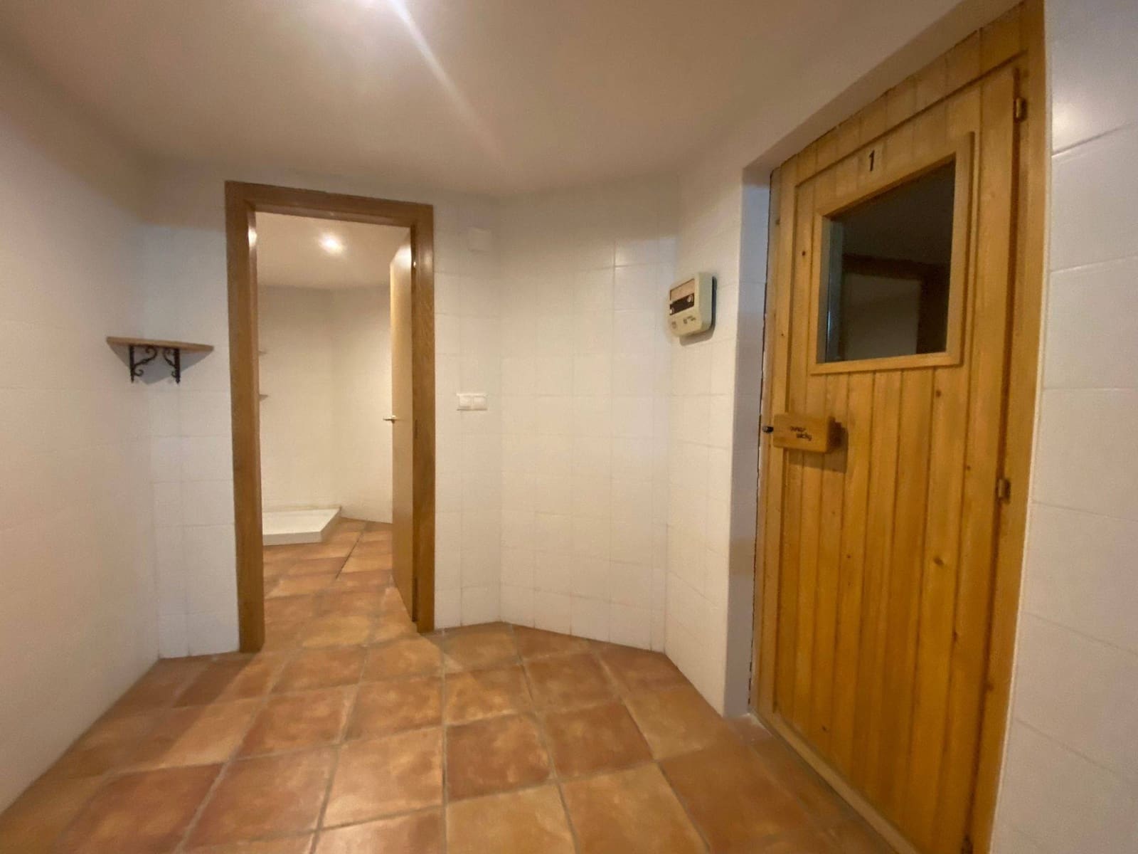 2 sypialnia Apartament na sprzedaż w Arenal z basenem garażem - 435 000 € (Ref: 7131327)