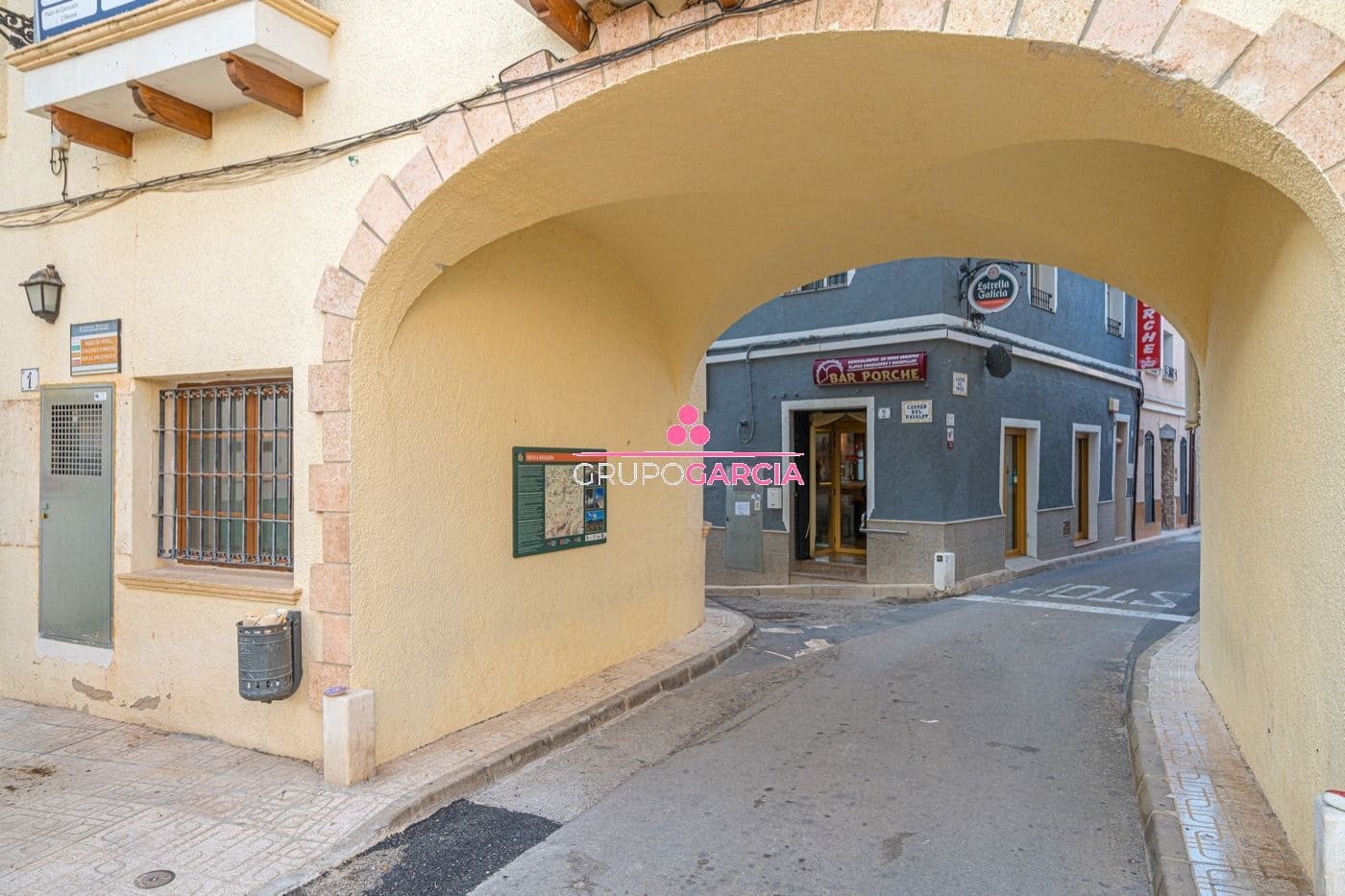 Erhverv til salg i Alcalali / Alcanali - € 600.000 (Ref: 7376087)