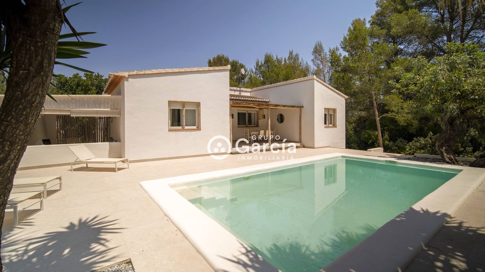 8 bedroom Villa for sale in Javea / Xabia with pool garage - € 2,510,000 (Ref: 7652795)