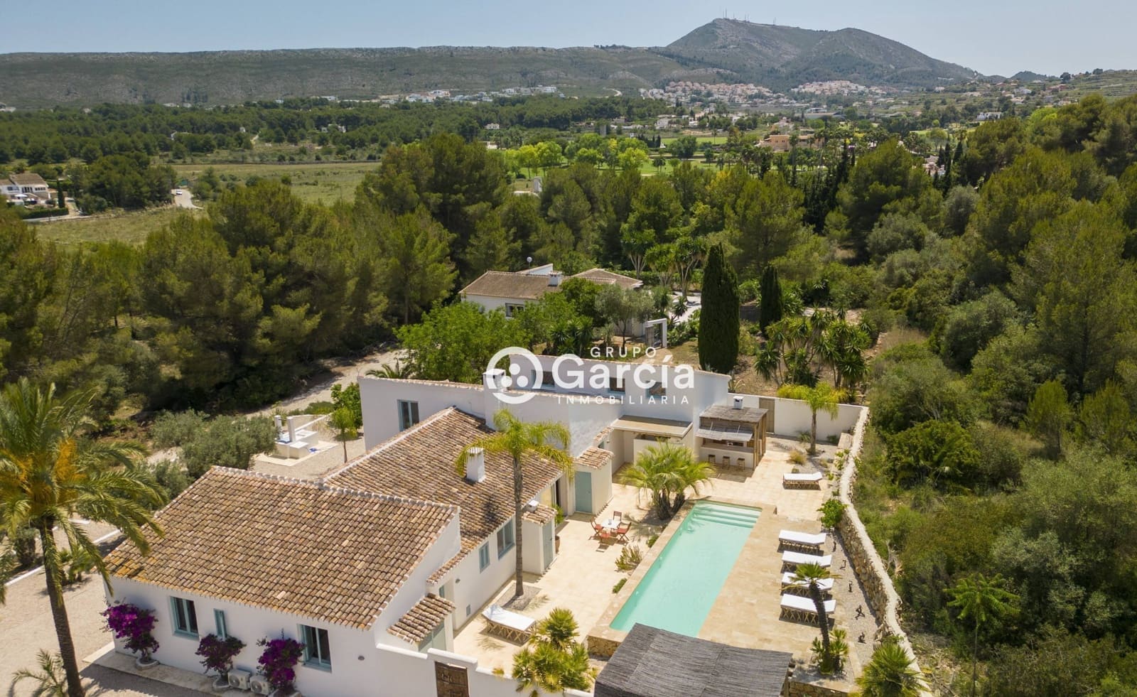 8 bedroom Villa for sale in Javea / Xabia with pool garage - € 2,510,000 (Ref: 7652795)