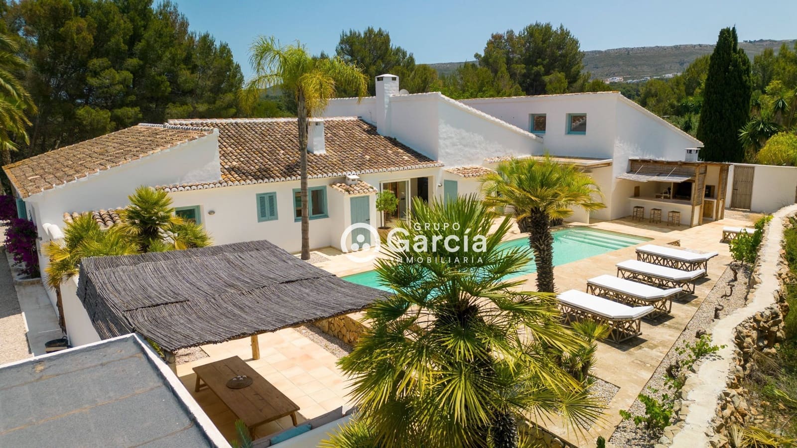 8 bedroom Villa for sale in Javea / Xabia with pool garage - € 2,510,000 (Ref: 7652795)
