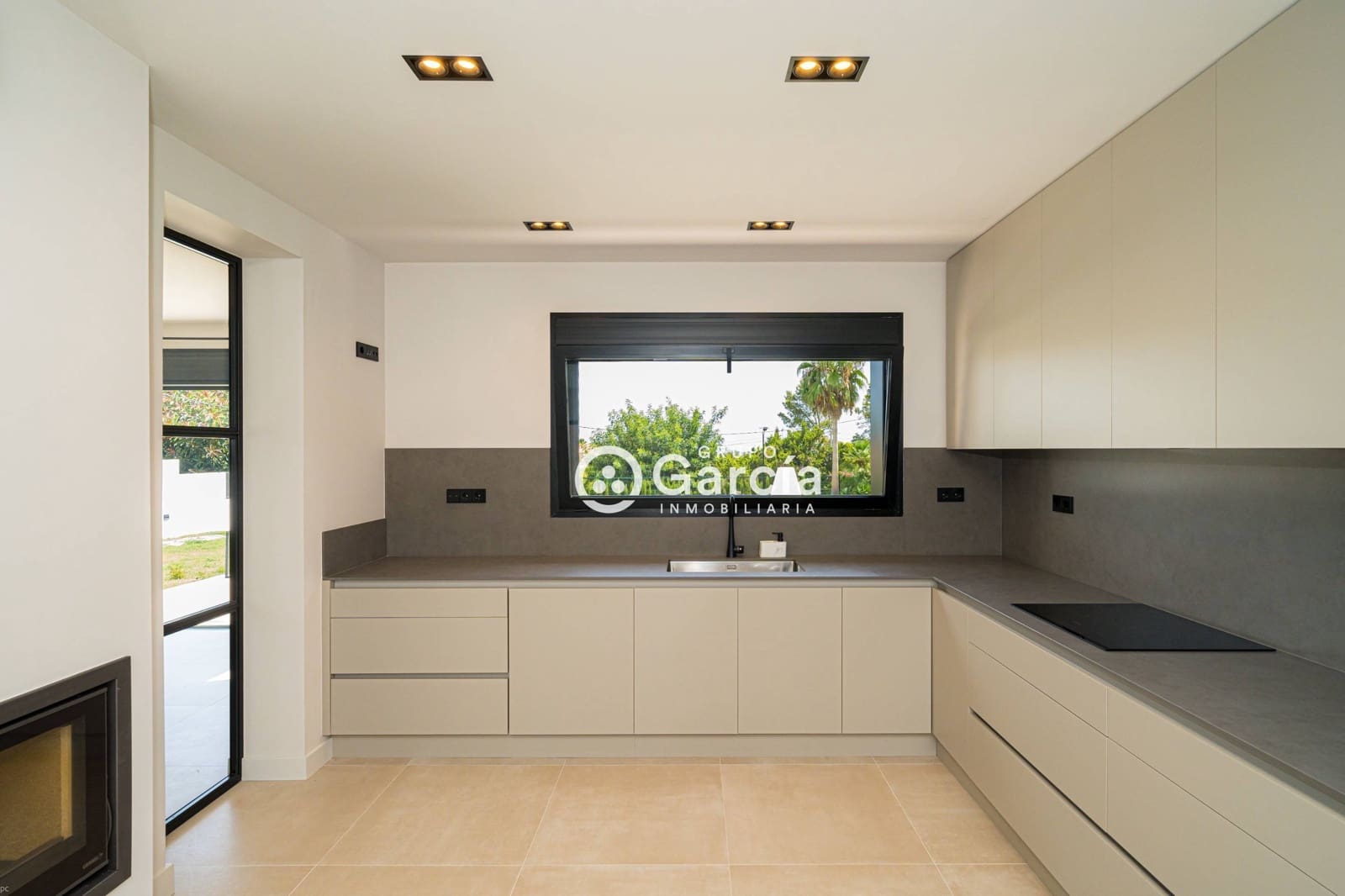 3 soveværelse Villa til salg i Denia med swimmingpool - € 1.600.000 (Ref: 7739312)