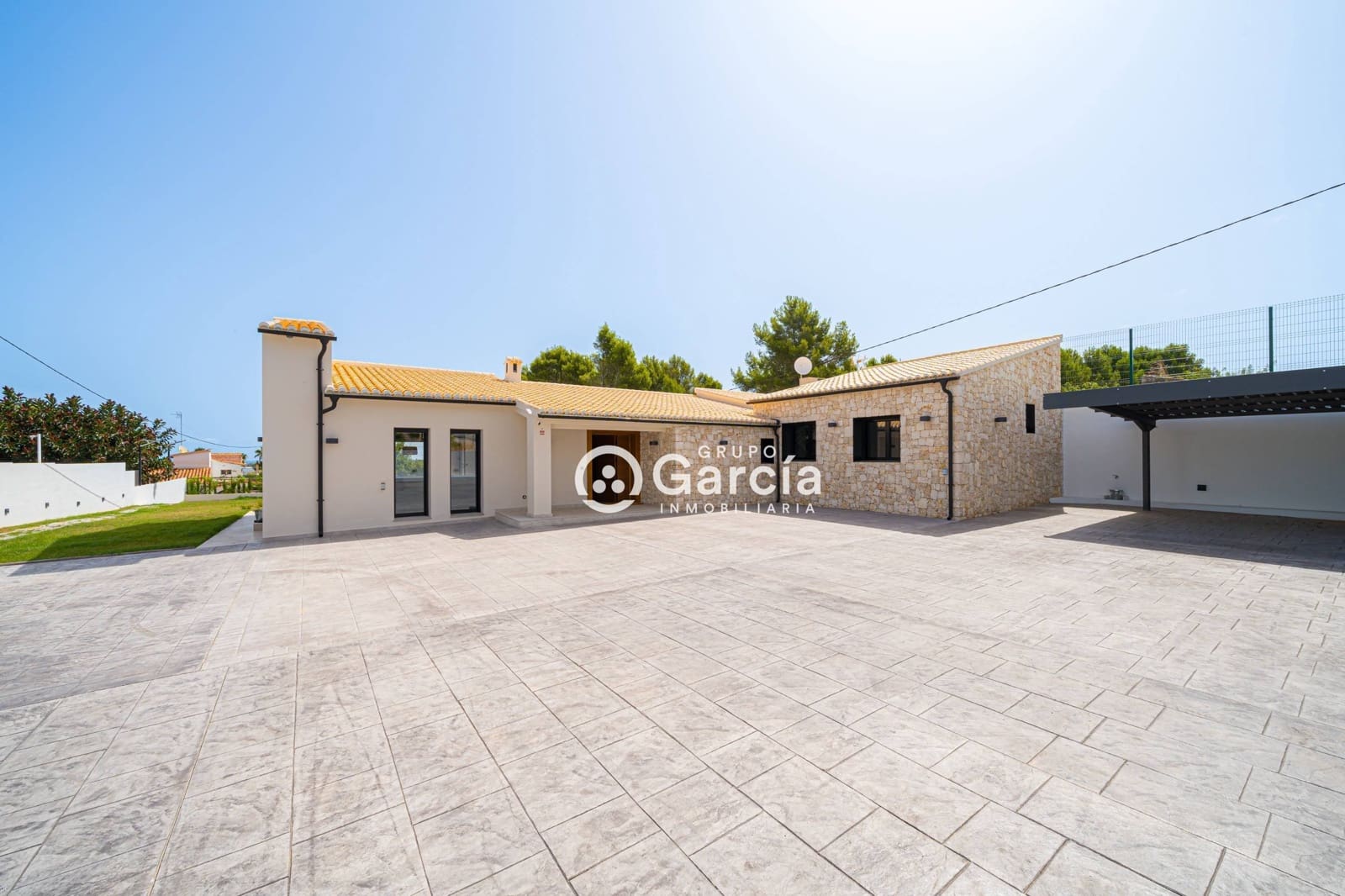 3 soveværelse Villa til salg i Denia med swimmingpool - € 1.600.000 (Ref: 7739312)