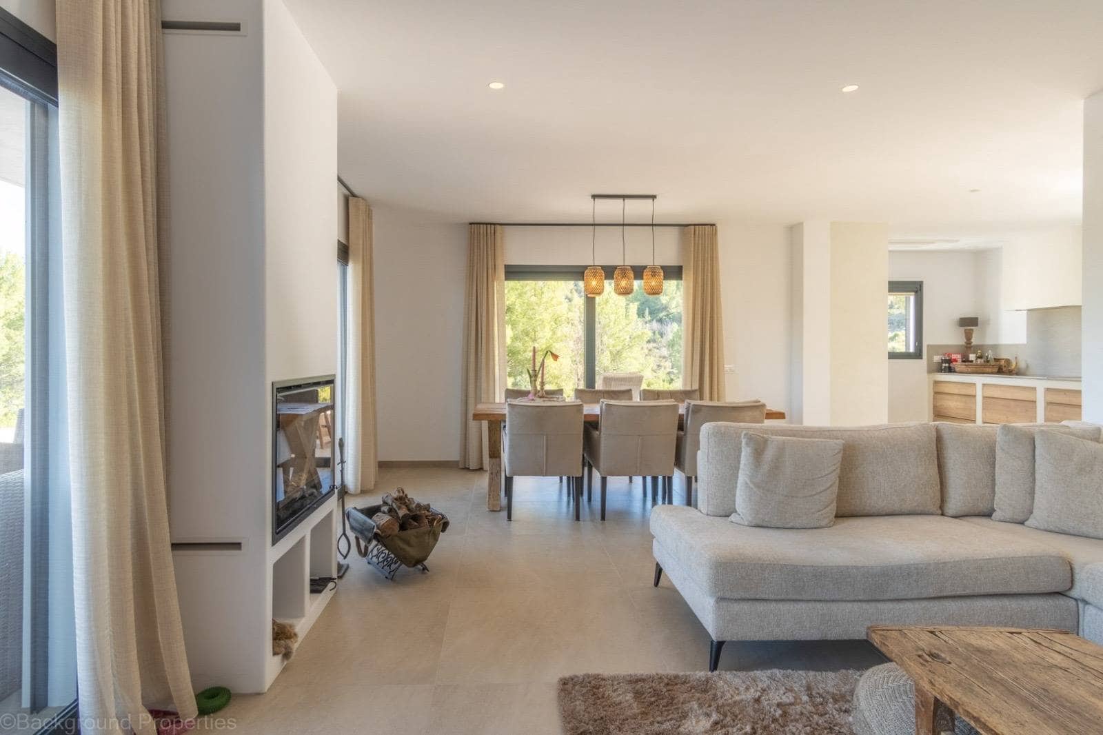 4 bedroom Villa for sale in Pedreguer with pool garage - € 1,500,000 (Ref: 7816677)