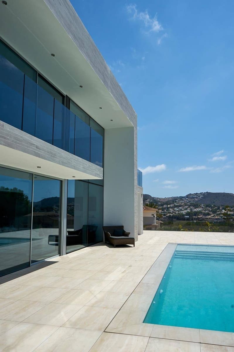 6 bedroom Villa for sale in Moraira with pool garage - € 2,295,000 (Ref: 7829370)