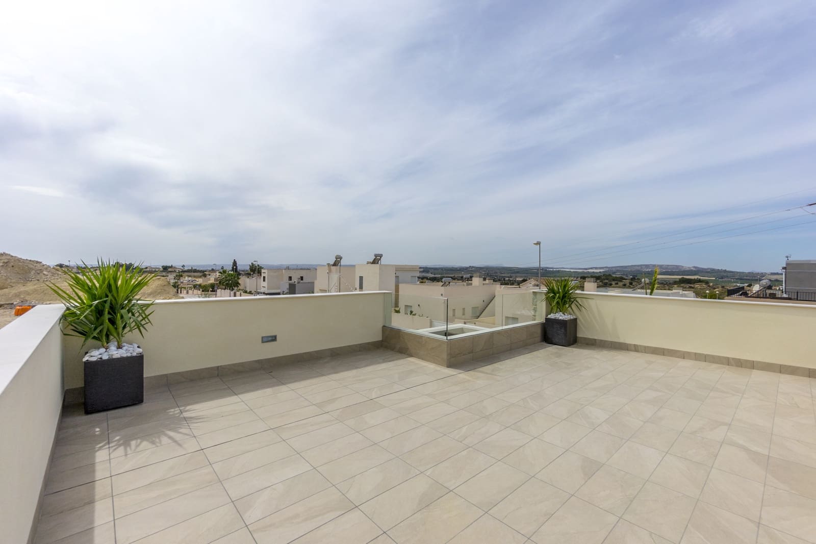 3 bedroom Villa for sale in Ciudad Quesada with pool - € 364,000 (Ref: 7957252)