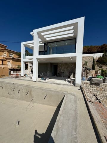 4 sypialnia Willa na sprzedaż w Pueblo, Calpe / Calp z basenem garażem - 1 985 000 € (Ref: 7985927)