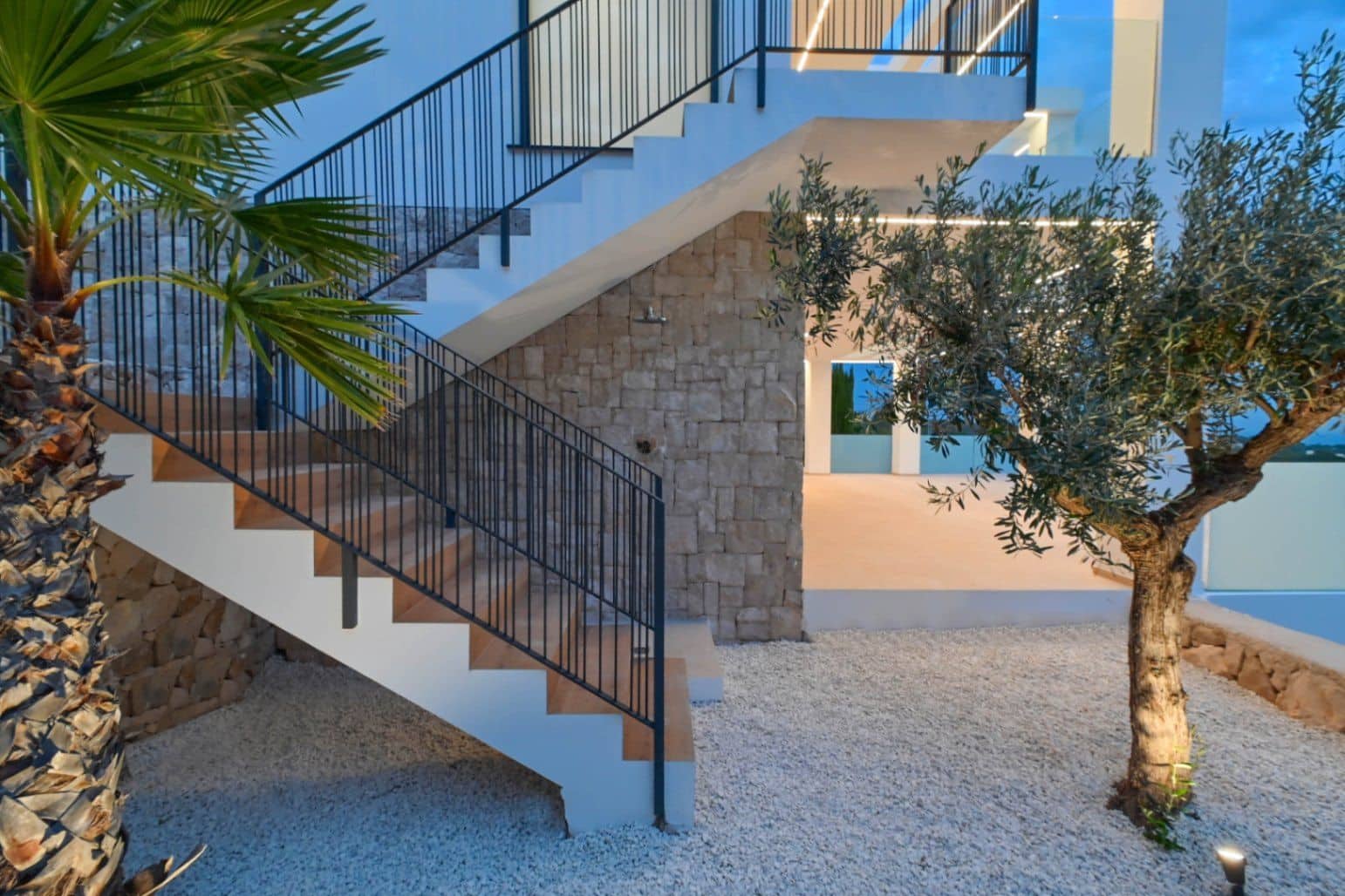 4 sypialnia Willa na sprzedaż w Calpe / Calp z basenem garażem - 1 985 000 € (Ref: 7985927)