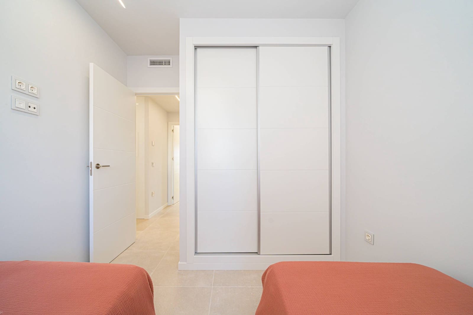 2 sypialnia Apartament na sprzedaż w Denia z basenem - 355 000 € (Ref: 8010108)