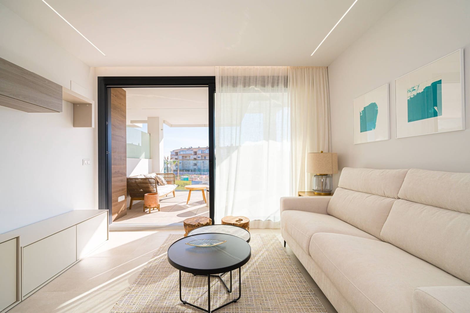 2 soveværelse Lejlighed til salg i Denia med swimmingpool - € 379.000 (Ref: 8010108)