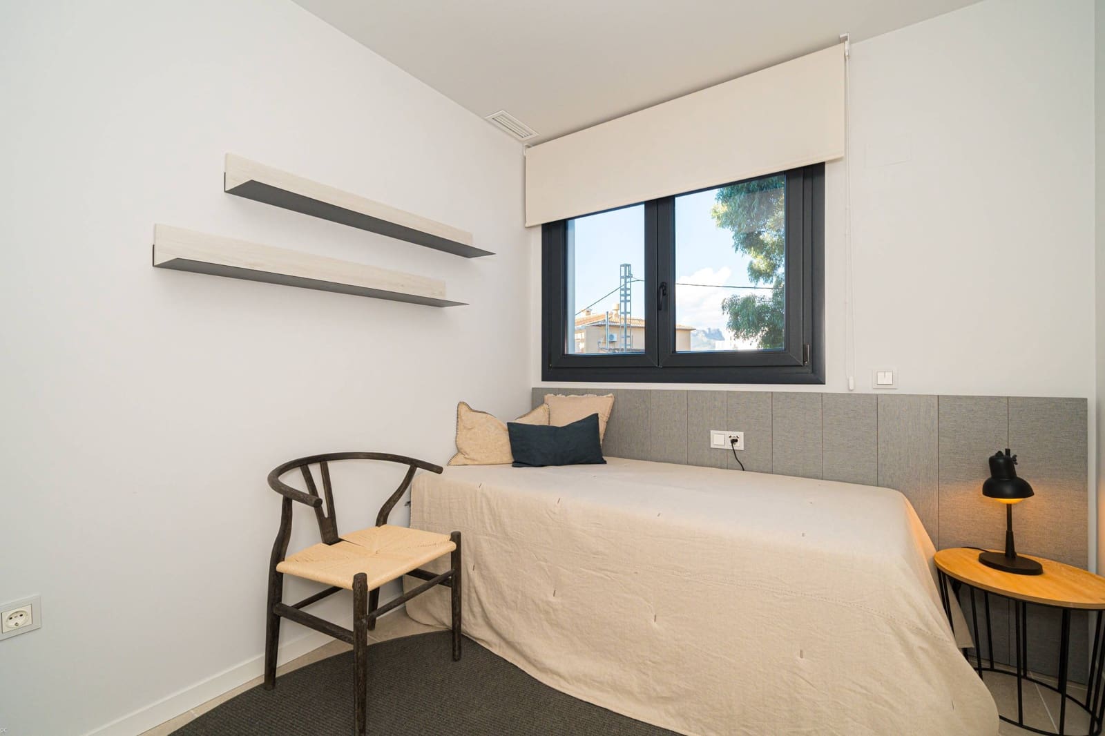 2 soveværelse Lejlighed til salg i Denia med swimmingpool - € 379.000 (Ref: 8010108)